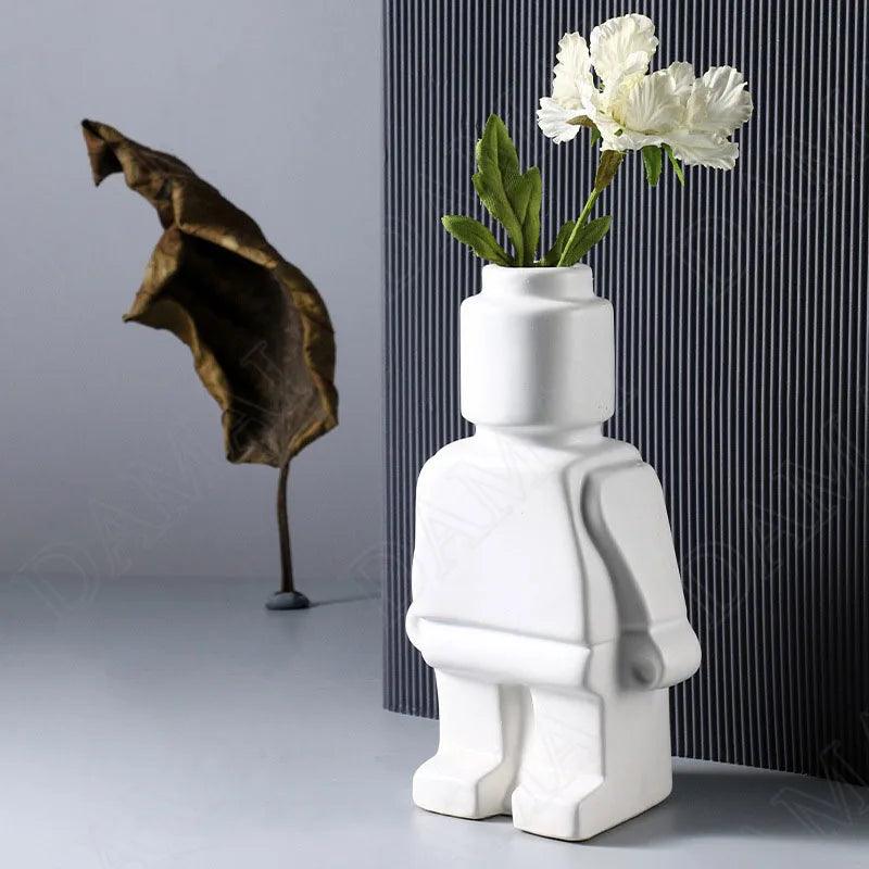 European Resin Block Man Vase – Modern Home Decoration for Living Room - Flameira